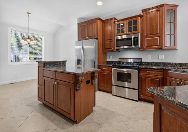 Photo 3 of Condo for sale at 3117 Brk Harbour Dr #9B, Rockford, IL 61114 | MLS# 12789613 | Listing updated on 2026-10-27