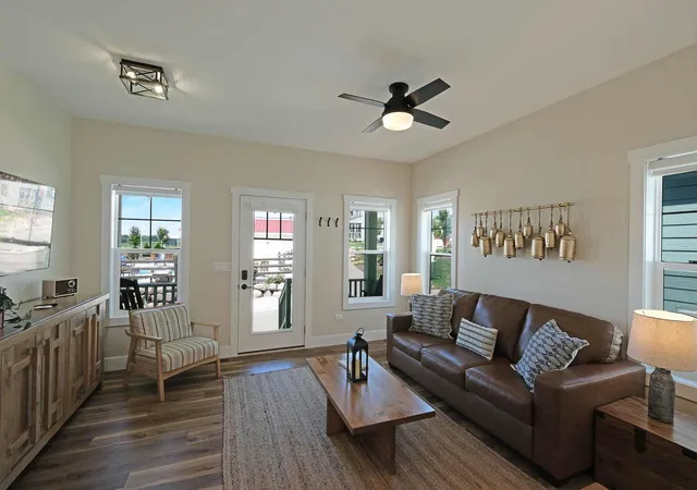 Photo 4 of Single family home for sale at 100 Great Loop Dr, Ottawa, IL 61350 | MLS# 12789630 | Listing updated on 2026-10-27