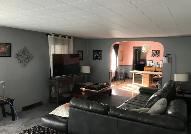 Photo 3 of Single family home for sale at 216 Union St, Depue, IL 61322 | MLS# 12789653 | Listing updated on 2026-10-20