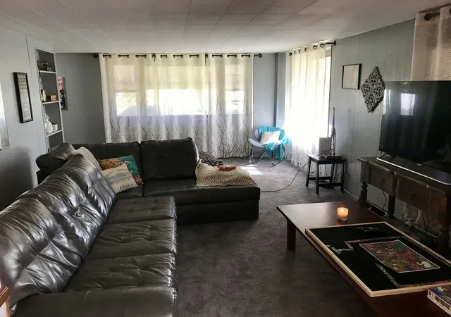 Photo 3 of Single family home for sale at 216 Union St, Depue, IL 61322 | MLS# 12789653 | Listing updated on 2026-10-20