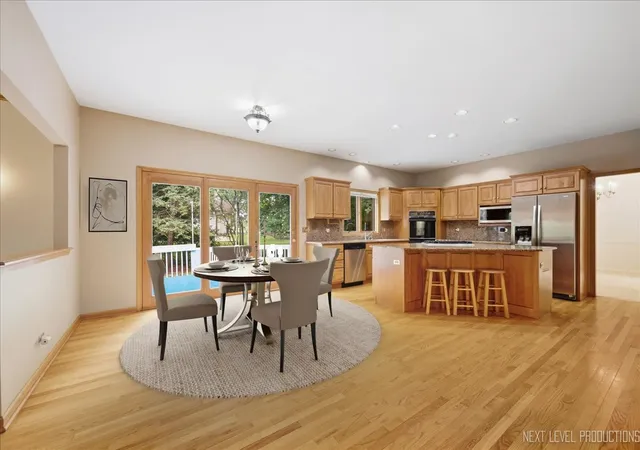 Photo 3 of Single family home for sale at 1002 Thoroughbred Cir, St. Charles, IL 60174 | MLS# 12789663 | Listing updated on 2026-10-22