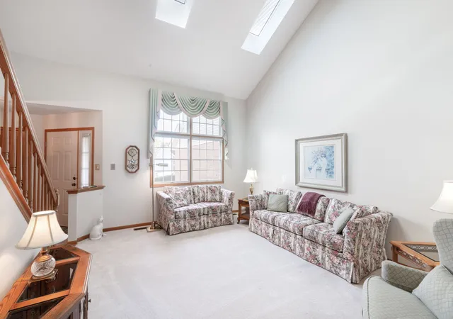 Photo 3 of Townhouse for sale at 8462 Sandalwood Ct, Darien, IL 60561 | MLS# 12789695 | Listing updated on 2026-10-27