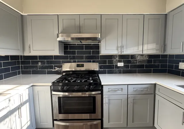 Photo 3 of Single family home for sale at 6511 S Ellis Ave, Chicago, IL 60637 | MLS# 12789701 | Listing updated on 2026-10-20