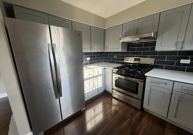 Photo 4 of Single family home for sale at 6511 S Ellis Ave, Chicago, IL 60637 | MLS# 12789701 | Listing updated on 2026-10-20