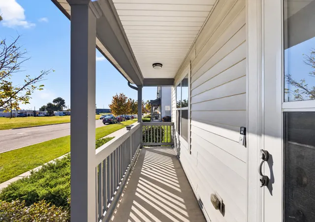Photo 2 of Townhouse for sale at 63 E Robinson Ave, Cortland, IL 60112 | MLS# 12789731 | Listing updated on 2026-10-22