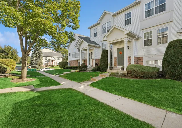 Townhouse for sale at 514 Holiday Ln #0, Hainesville, IL 60073 | MLS# 12789774