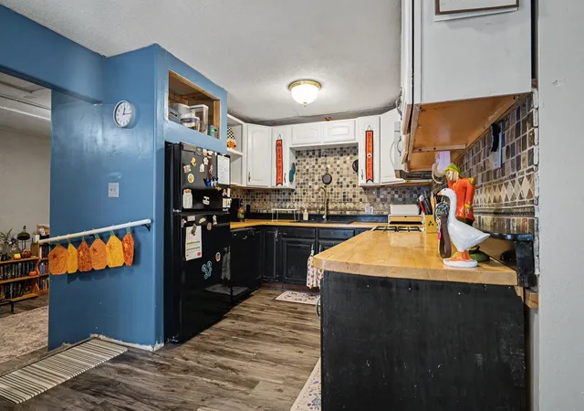 Photo 3 of Single family home for sale at 502 E Main St, Danvers, IL 61732 | MLS# 12789779 | Listing updated on 2026-10-22