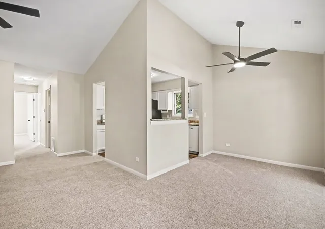 Listing Photo 3 - Condo for sale in building located at 0N112 Windermere Rd, Winfield, IL 60190 - Unit #1907