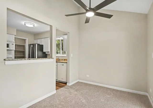 Listing Photo 5 - Condo for sale in building located at 0N112 Windermere Rd, Winfield, IL 60190 - Unit #1907