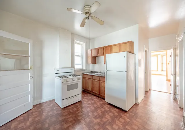 Photo 3 of Multi family home for sale at 5246 W Congress Pkwy, Chicago, IL 60644 | MLS# 12789808 | Listing updated on 2026-10-29