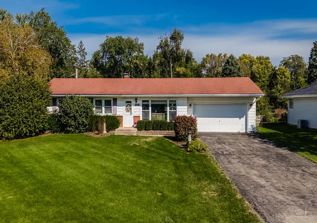 Single family home for sale at 2229 Garden Rd, Aurora, IL 60506 | MLS# 12789815