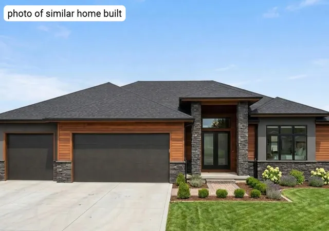 Single family home for sale at 7172 Alvie Ln, Bettendorf, IA 52722 | MLS# 12789819