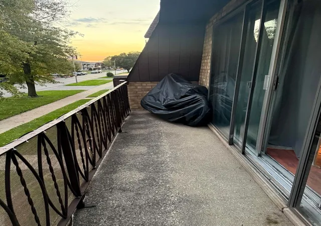 Photo 3 of Condo for sale at 7004 99th Street #204E, Chicago Ridge, IL 60415 | MLS# 12789822 | Listing updated on 2026-10-21