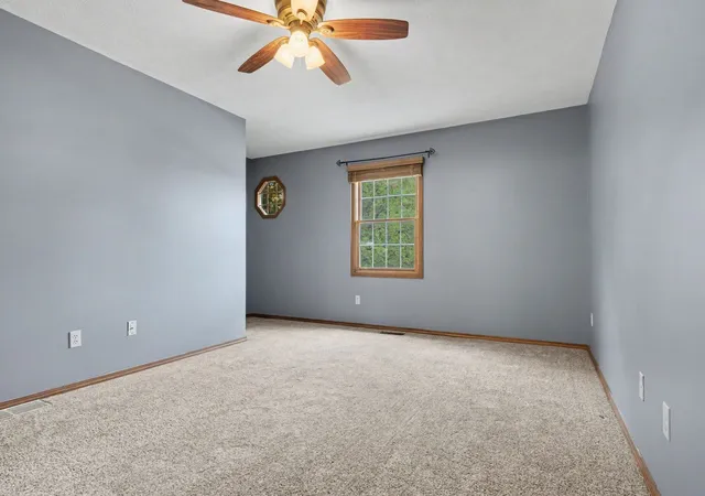Photo 3 of Single family home for sale at 2204 Park Pl Dr, Bloomington, IL 61701 | MLS# 12789846 | Listing updated on 2026-10-23