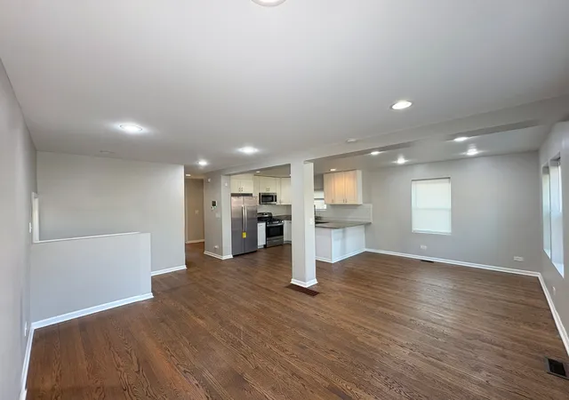 Photo 1 of Single family home for sale at 2323 Vernon St, Blue Island, IL 60406 | MLS# 12789849 | Listing updated on 2026-10-21