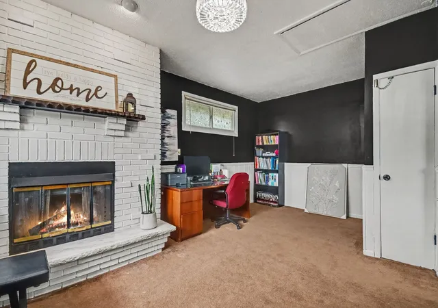 Photo 4 of Single family home for sale at 8615 Lawler Ave, Burbank, IL 60459 | MLS# 12789868 | Listing updated on 2026-10-22