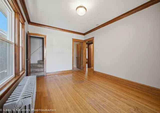 Photo 4 of Single family home for sale at 6037 W Dakin St, Chicago, IL 60634 | MLS# 12789875 | Listing updated on 2026-10-20