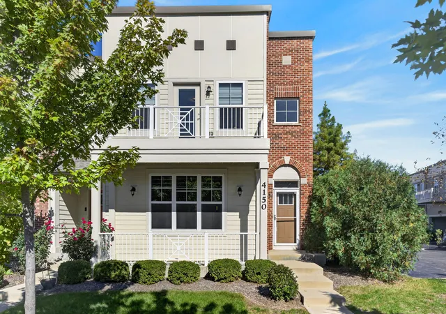 Photo 2 of Townhouse for sale at 4150 Liberty St, Aurora, IL 60504 | MLS# 12789910 | Listing updated on 2026-10-20
