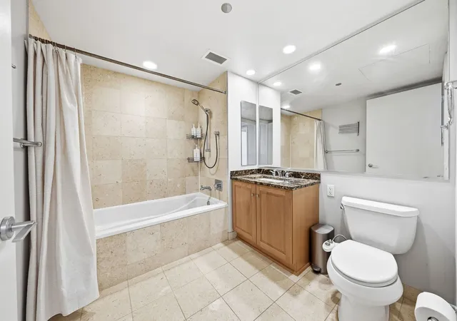 Photo 4 of Condo for sale at 60 E Monroe St #1905, Chicago, IL 60603 | MLS# 12789912 | Listing updated on 2026-10-22