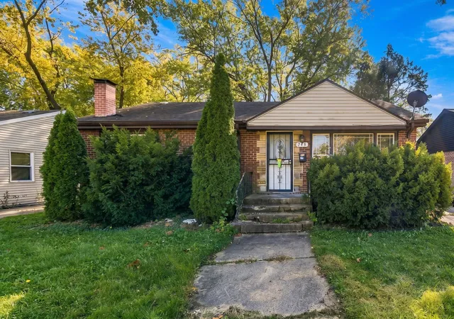 Photo 1 of Single family home for sale at 745 E 155th Place, South Holland, IL 60473 | MLS# 12789973 | Listing updated on 2026-10-28