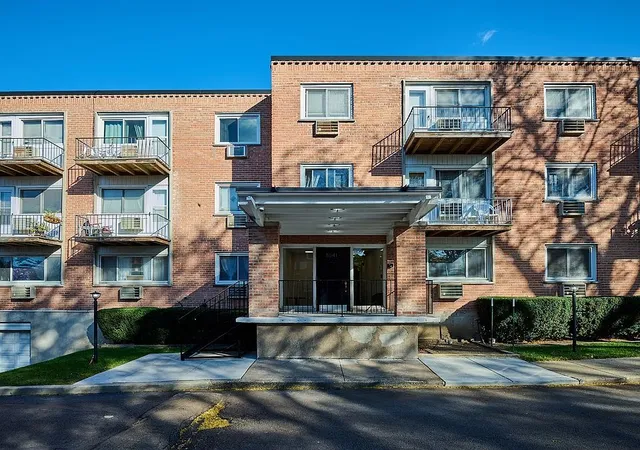 Condo for sale at 8541 Lotus Ave #811, Skokie, IL 60077 | MLS# 12789977