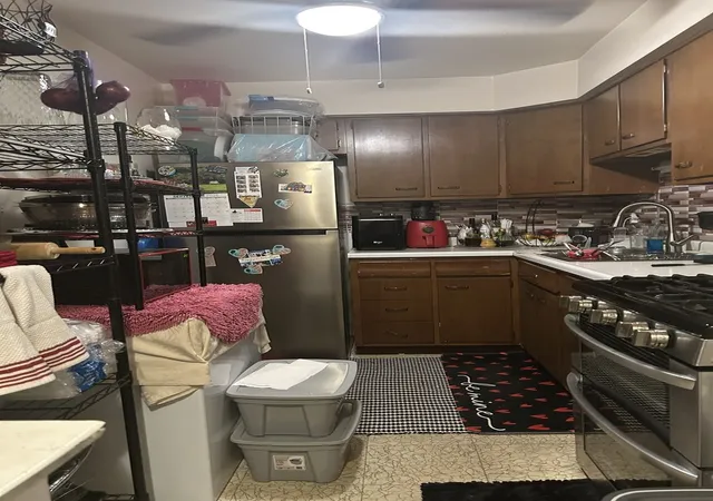 Photo 2 of Condo for sale at 8541 Lotus Ave #811, Skokie, IL 60077 | MLS# 12789977 | Listing updated on 2026-10-27