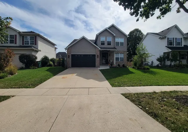 Single family home for sale at 24803 Jensen St, Shorewood, IL 60404 | MLS# 12790003