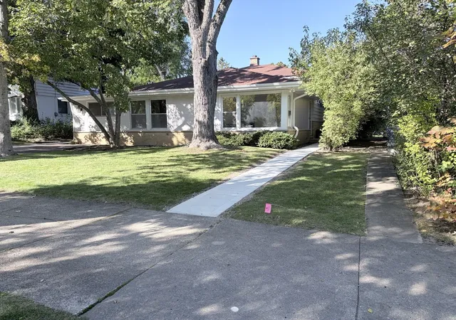 Photo 3 of Single family home for sale at 1751 Clavey Rd, Highland Park, IL 60035 | MLS# 12790006 | Listing updated on 2026-10-22
