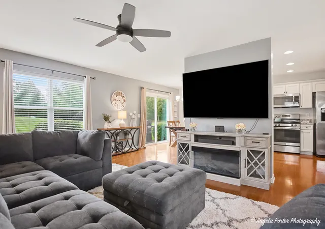 Photo 2 of Townhouse for sale at 968 Tuscany Trl, Hampshire, IL 60140 | MLS# 12790024 | Listing updated on 2026-10-22