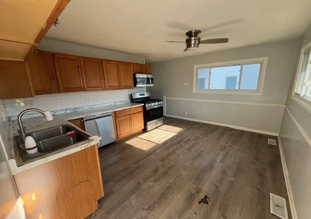 Photo 4 of Single family home for sale at 22423 Yates Ave, Sauk Village, IL 60411 | MLS# 12790041 | Listing updated on 2026-10-27