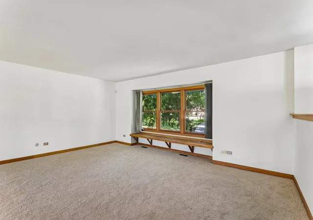 Photo 2 of Single family home for sale at 4532 Black Partridge Ln, Lisle, IL 60532 | MLS# 12790046 | Listing updated on 2026-10-22