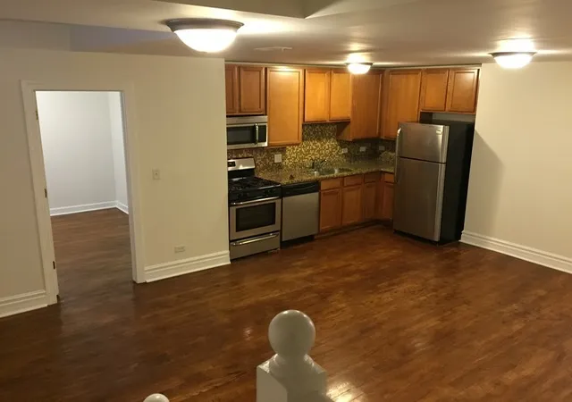 Listing Photo 5 - Condo for sale in building located at 6309 N Albany Ave, Chicago, IL 60659 - Unit #GB