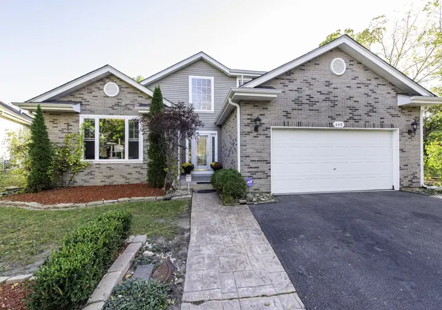 Photo 1 of Single family home for sale at (Undisclosed), Lindenhurst, IL 60046 | MLS# 12790086 | Listing updated on 2026-10-23