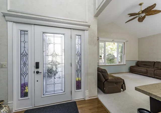 Photo 3 of Single family home for sale at (Undisclosed), Lindenhurst, IL 60046 | MLS# 12790086 | Listing updated on 2026-10-23