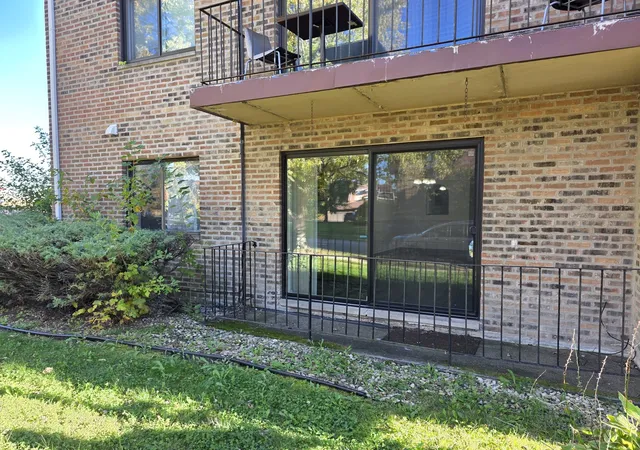 Photo 2 of Condo for sale at 7315 Tiffany Dr #1A, Orland Park, IL 60462 | MLS# 12790154 | Listing updated on 2026-10-20