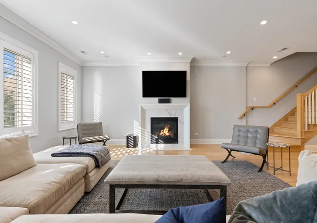 Photo 3 of Condo for sale at 1142 W Diversey Pkwy #3, Chicago, IL 60614 | MLS# 12790200 | Listing updated on 2026-10-22