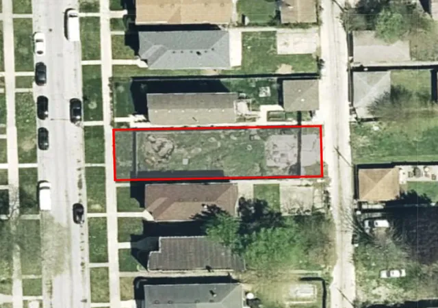 Land for sale at 12011 S La Salle St, Chicago, IL 60628 | MLS# 12790204