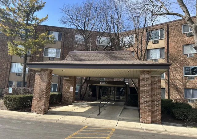 Photo 1 of Condo for sale at 1500 Robin Cir #314, Hoffman Estates, IL 60169 | MLS# 12790208 | Listing updated on 2026-10-22