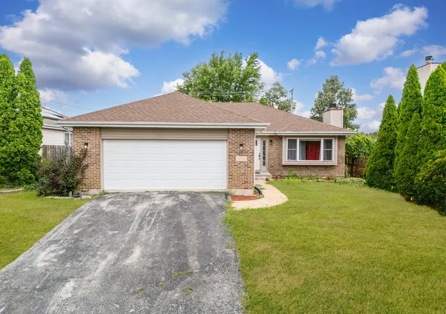 Photo 1 of Single family home for sale at 263 E 34th Street, Steger, IL 60475 | MLS# 12790214 | Listing updated on 2026-10-22