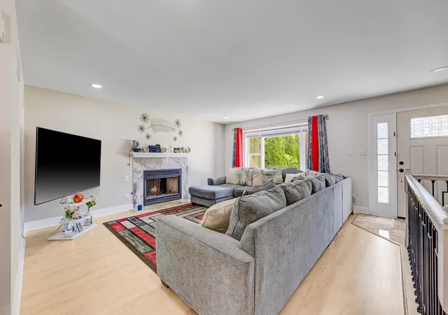 Photo 2 of Single family home for sale at 263 E 34th Street, Steger, IL 60475 | MLS# 12790214 | Listing updated on 2026-10-22