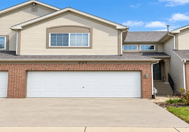 Photo 1 of Townhouse for sale at 957 Asbury Dr, Aurora, IL 60502 | MLS# 12790261 | Listing updated on 2026-10-30