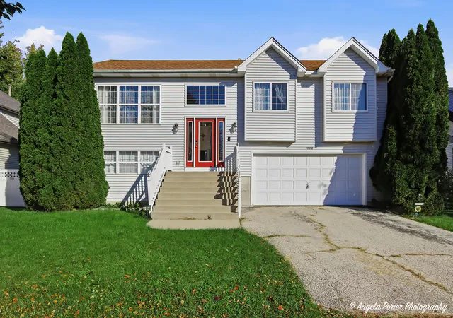 Single family home for sale at 1008 Dewey St, Harvard, IL 60033 | MLS# 12790272