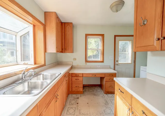 Photo 2 of Single family home for sale at 6742 S 79th Avenue, Bridgeview, IL 60455 | MLS# 12790276 | Listing updated on 2026-10-28