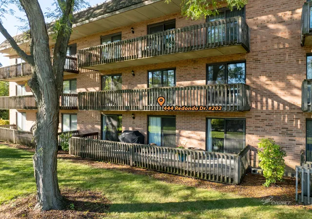 Photo 2 of Condo for sale at 444 Redondo Dr #202, Downers Grove, IL 60516 | MLS# 12790302 | Listing updated on 2026-10-22