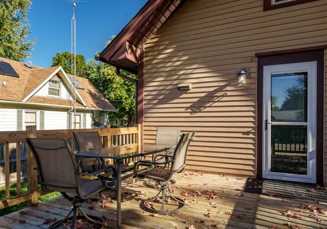 Photo 3 of Single family home for sale at 223 W Marshall St, Belvidere, IL 61008 | MLS# 12790329 | Listing updated on 2026-10-22