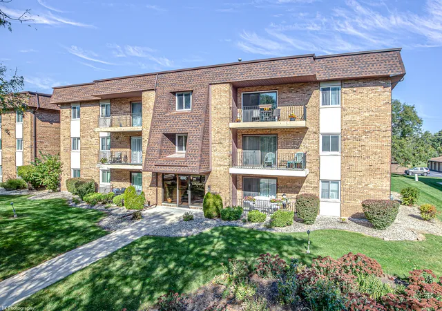 Photo 1 of Condo for sale at 8916 W 140th Street #1NW, Orland Park, IL 60462 | MLS# 12790345 | Listing updated on 2026-10-22
