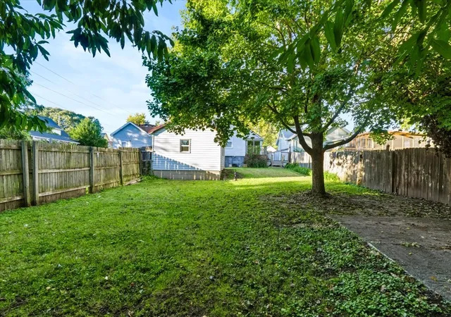 Photo 2 of Single family home for sale at 812 W Olive St, Bloomington, IL 61701 | MLS# 12790358 | Listing updated on 2026-10-27
