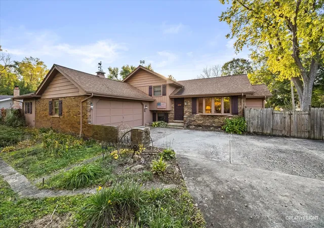 Photo 1 of Single family home for sale at 11s008 River Dr, Naperville, IL 60565 | MLS# 12790403 | Listing updated on 2026-10-28