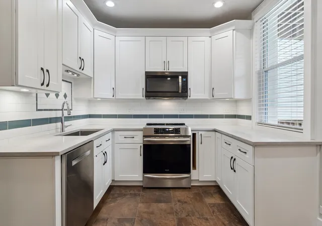 Photo 4 of House for sale at 4510 N Albany St, Chicago, IL 60625 | MLS# 12790438 | Listing updated on 2026-10-29