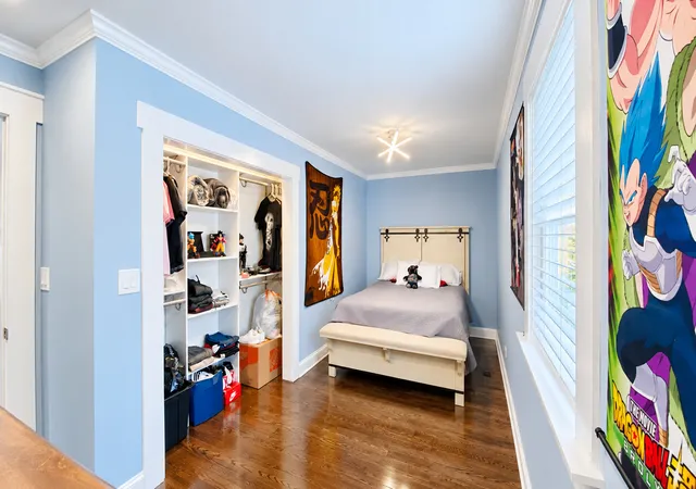 Photo 3 of Single family home for sale at 1122 Lincoln St, North Chicago, IL 60064 | MLS# 12790450 | Listing updated on 2026-10-27